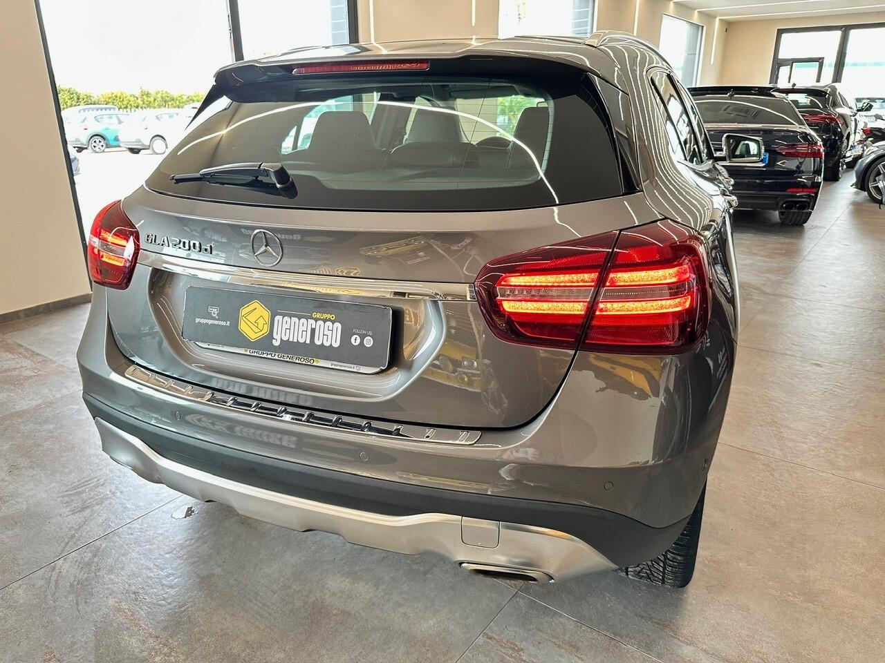 Mercedes-benz GLA 200d Auto Sport Navi Led Garanzia