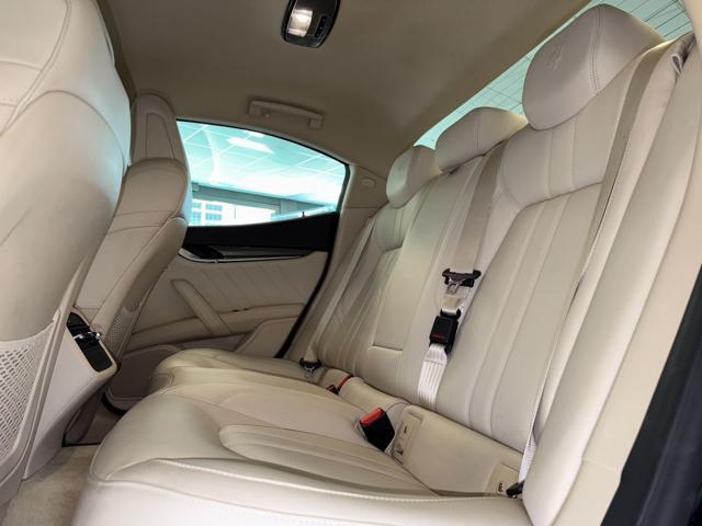 MASERATI Ghibli 330 CV MHEV GT