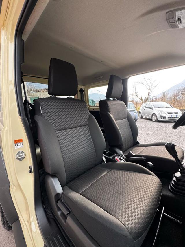 SUZUKI Jimny 1.5 5MT Top ALLGRIP 4 Posti