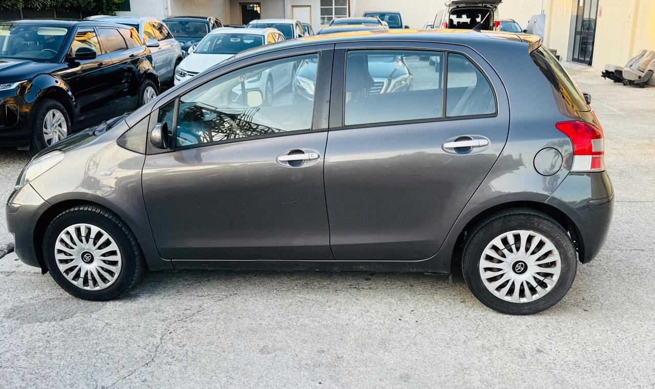 Toyota Yaris 1.3 5 porte M-MT Sol