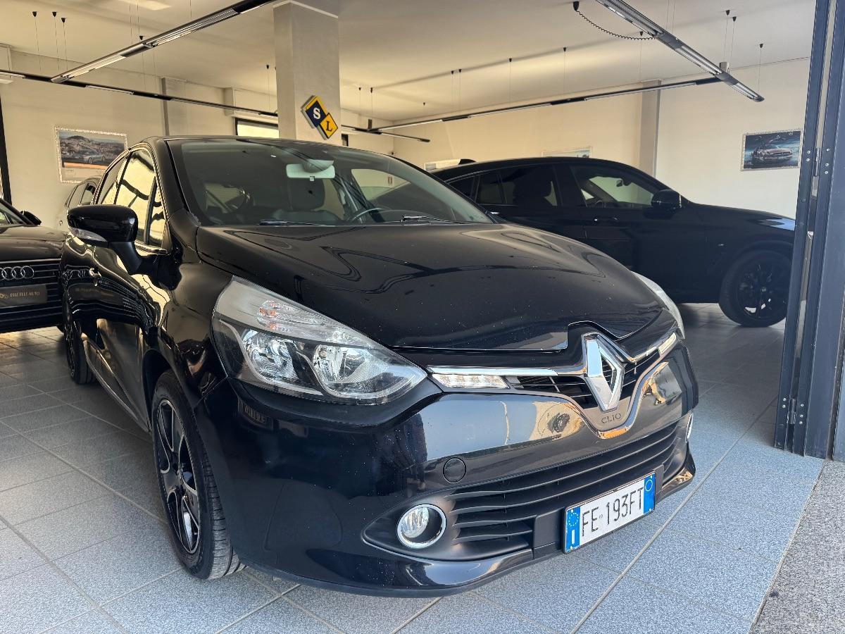 RENAULT - Clio - 1.5 dCi 8V 90 CV S&S 5p.Energy NEOPATENTATI/ NAVIGATORE/ RETROCAMERA