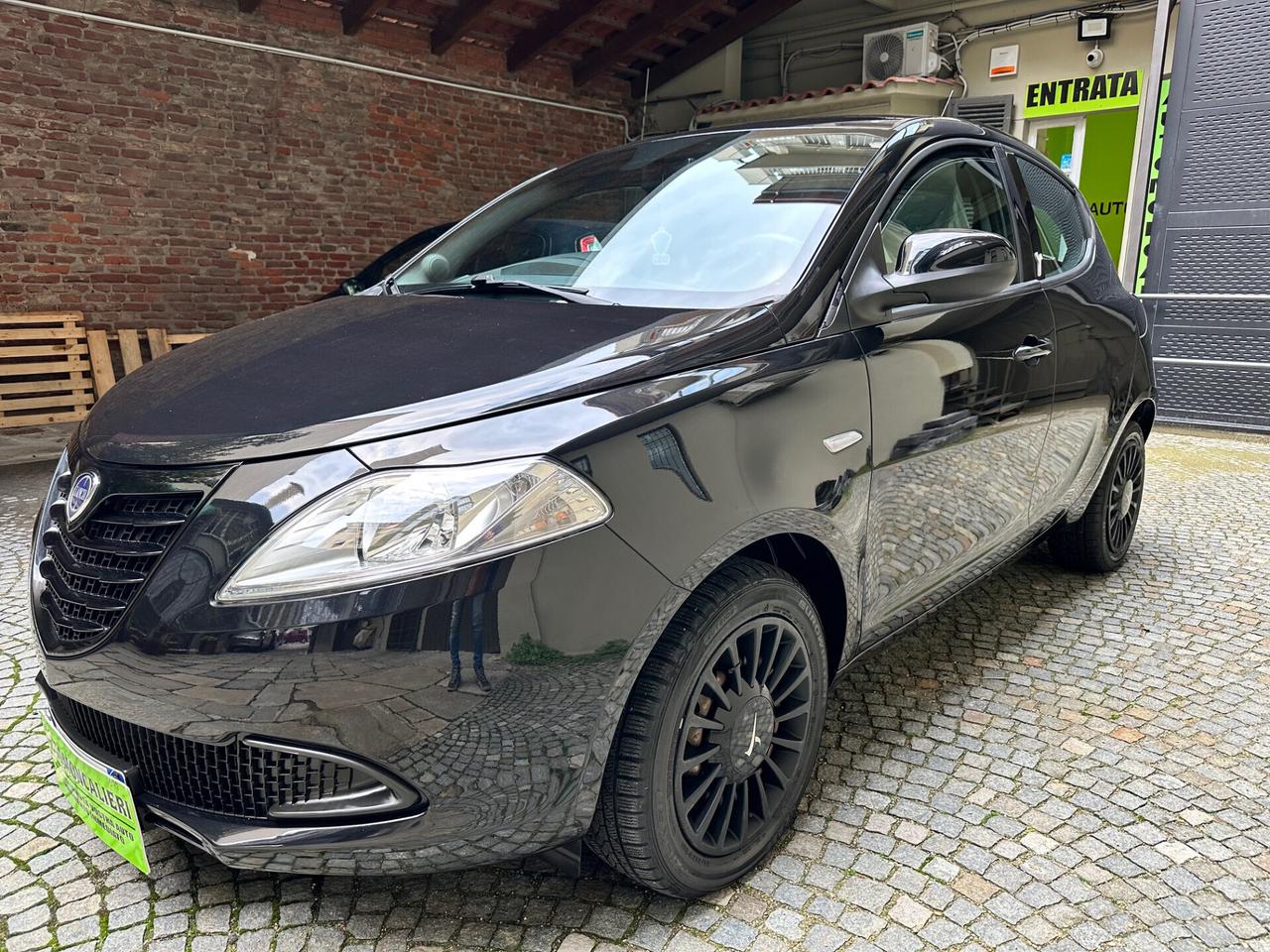 Lancia Ypsilon 1.2 * Km 40.450 - UNICOPROPRIETARIO - OK NEOPATENTATI *