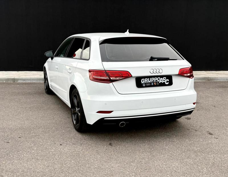 Audi A3 Sportback 1.6 tdi 110 CV ADATTA ANEOPATENTATI