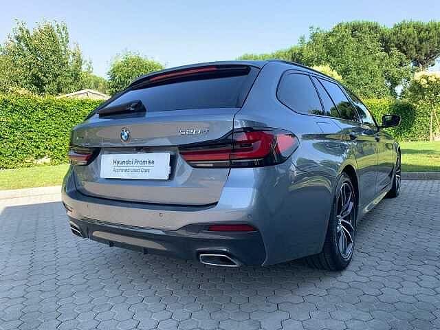 BMW Serie 5 520d 48V xDrive Touring Msport