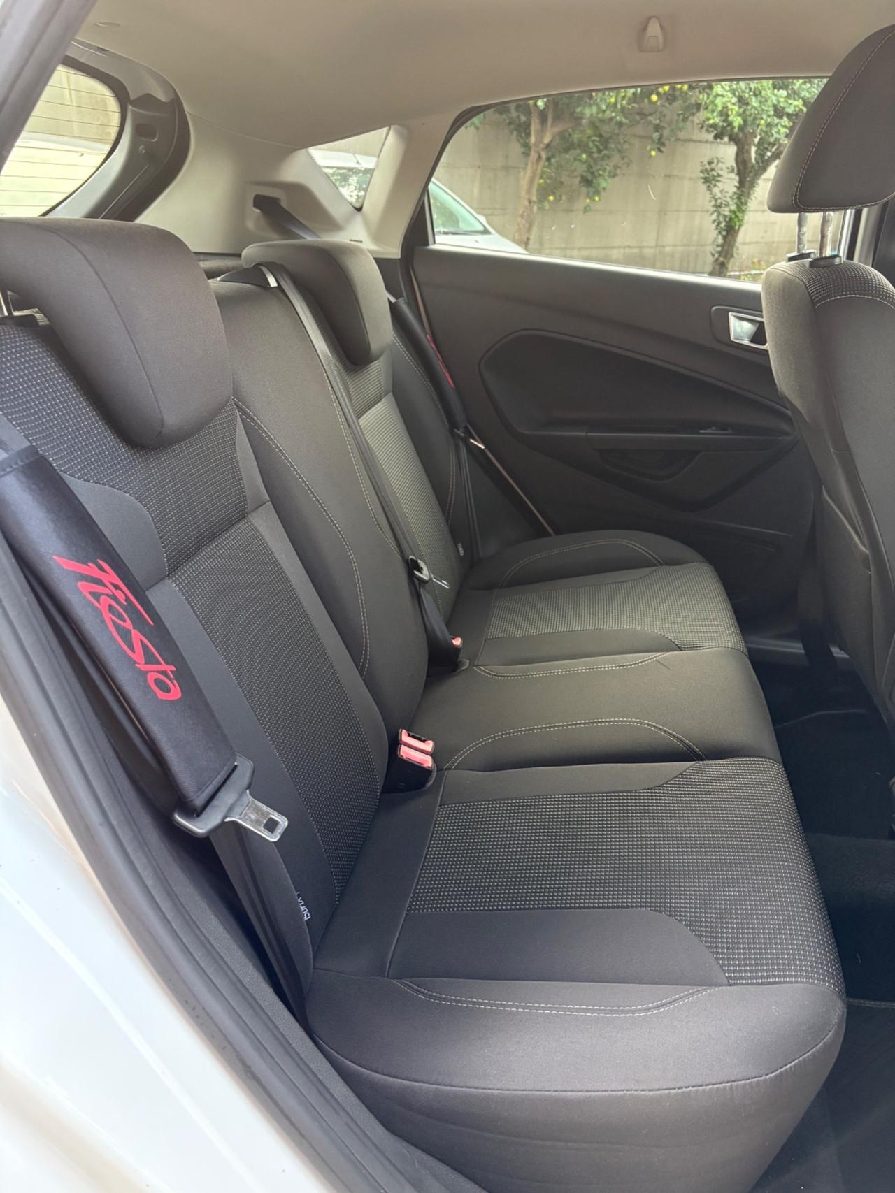 Ford Fiesta 1.4 benz/GPL navi xenon nuovissima