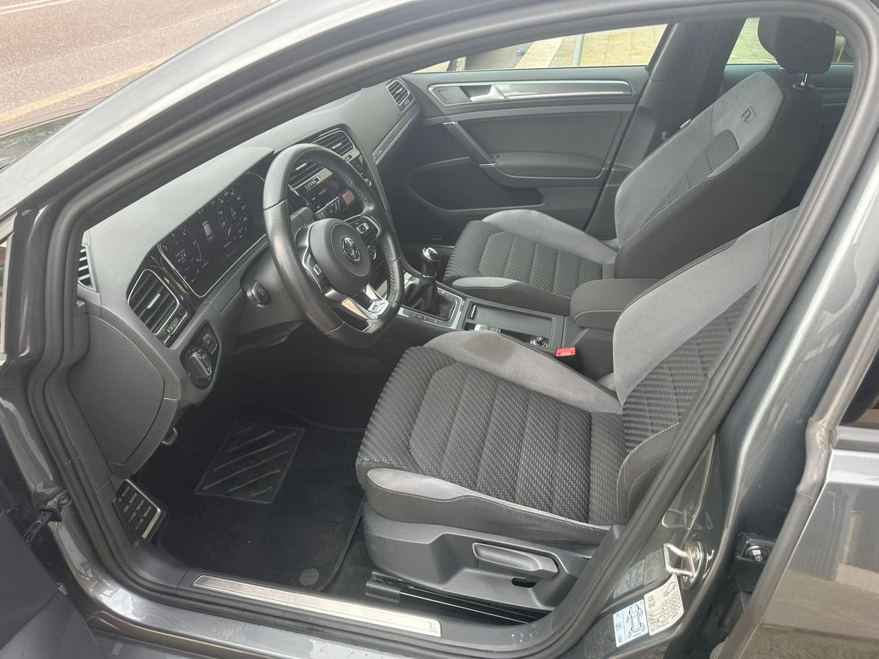 Volkswagen Golf 1.6 TDI 115 CV 5p. Sport BlueMotion Technology