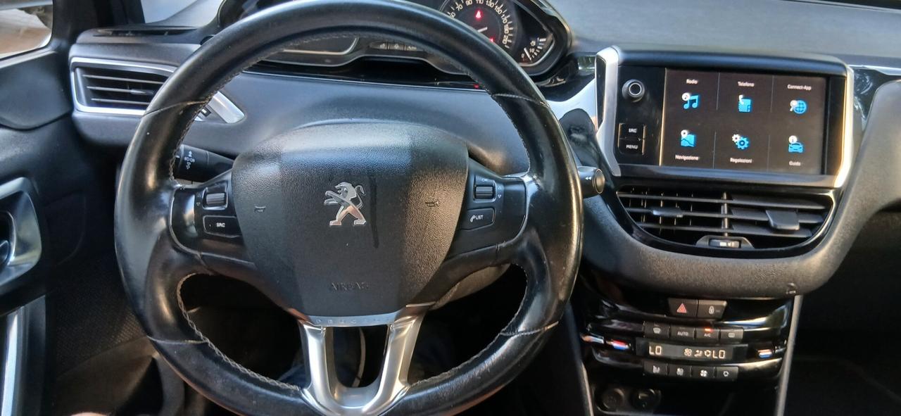 PEUGEOT 2008 BLUE HDi 100 GT LINE