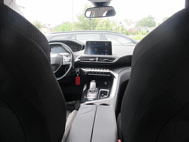 Peugeot 3008 BlueHDi 130 S&S EAT8 Allure