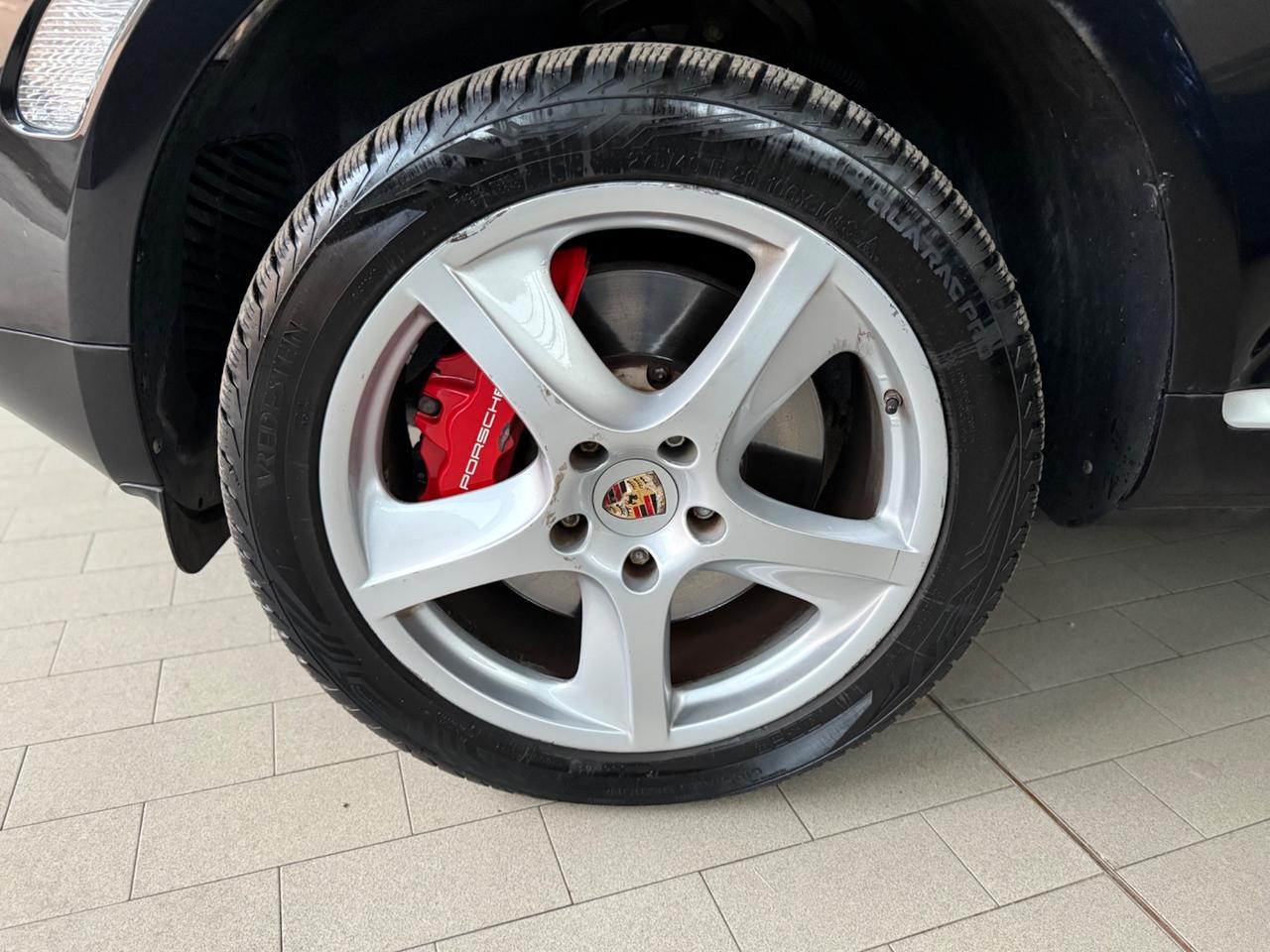 Porsche Cayenne Turbo s