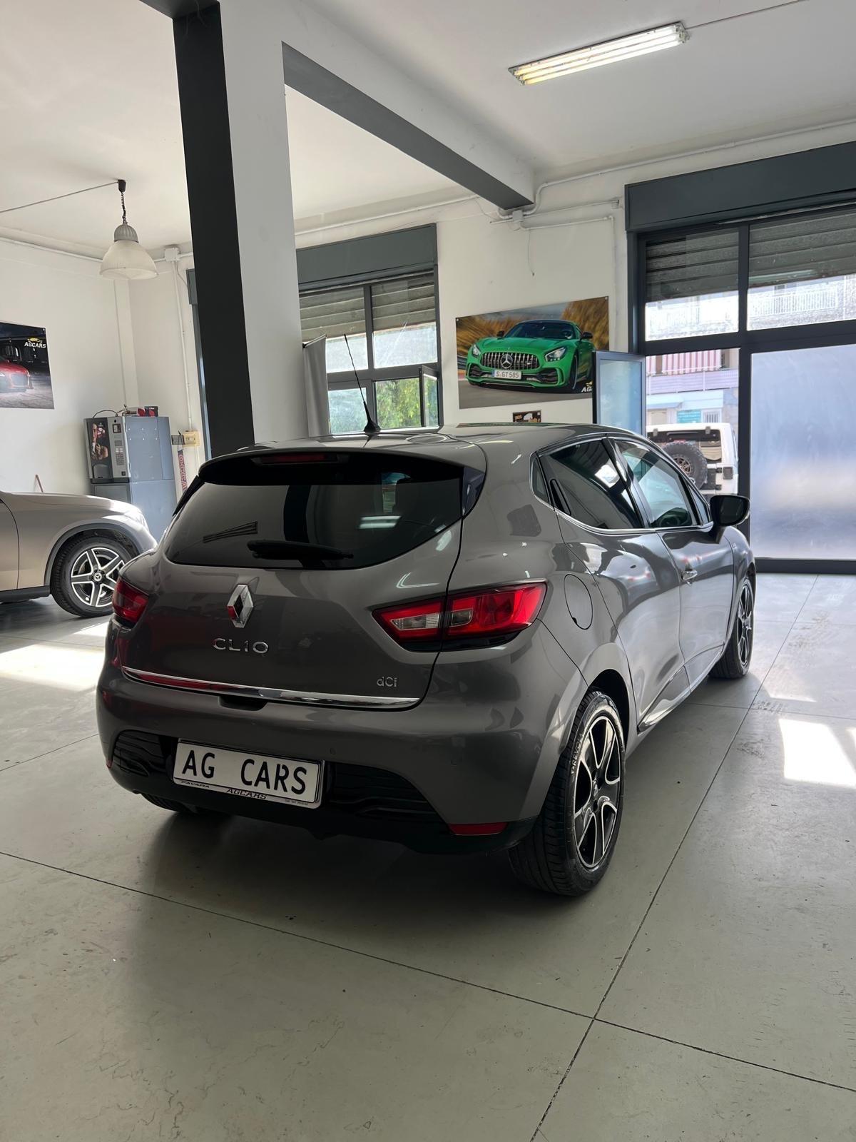 Renault Clio dCi 8V 90CV EDC Start&Stop 5 porte Energy Intens