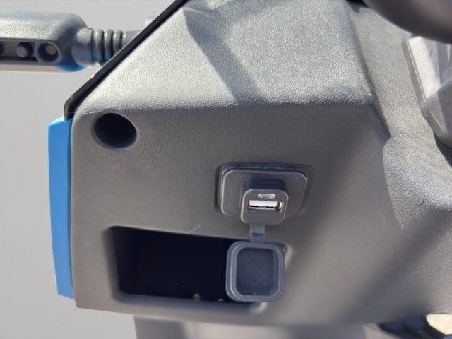 VMOTO CPx Super Soco Doppia batteria (equivalnte 125cc)
