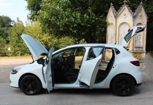 Renault Clio 1.2 75CV GPL 5 porte Live ESTETICA ESEMPLARE COLLAUDO FINO AL 2033 CLIMA NAVI CERCHI LEGA