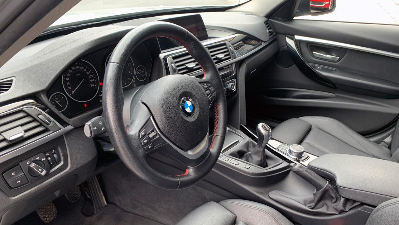 BMW 318d SW 150 CV TETTO APRIBILE INTERNI IN PELLE SEDILI RISCALDATI ED ELETTRICI