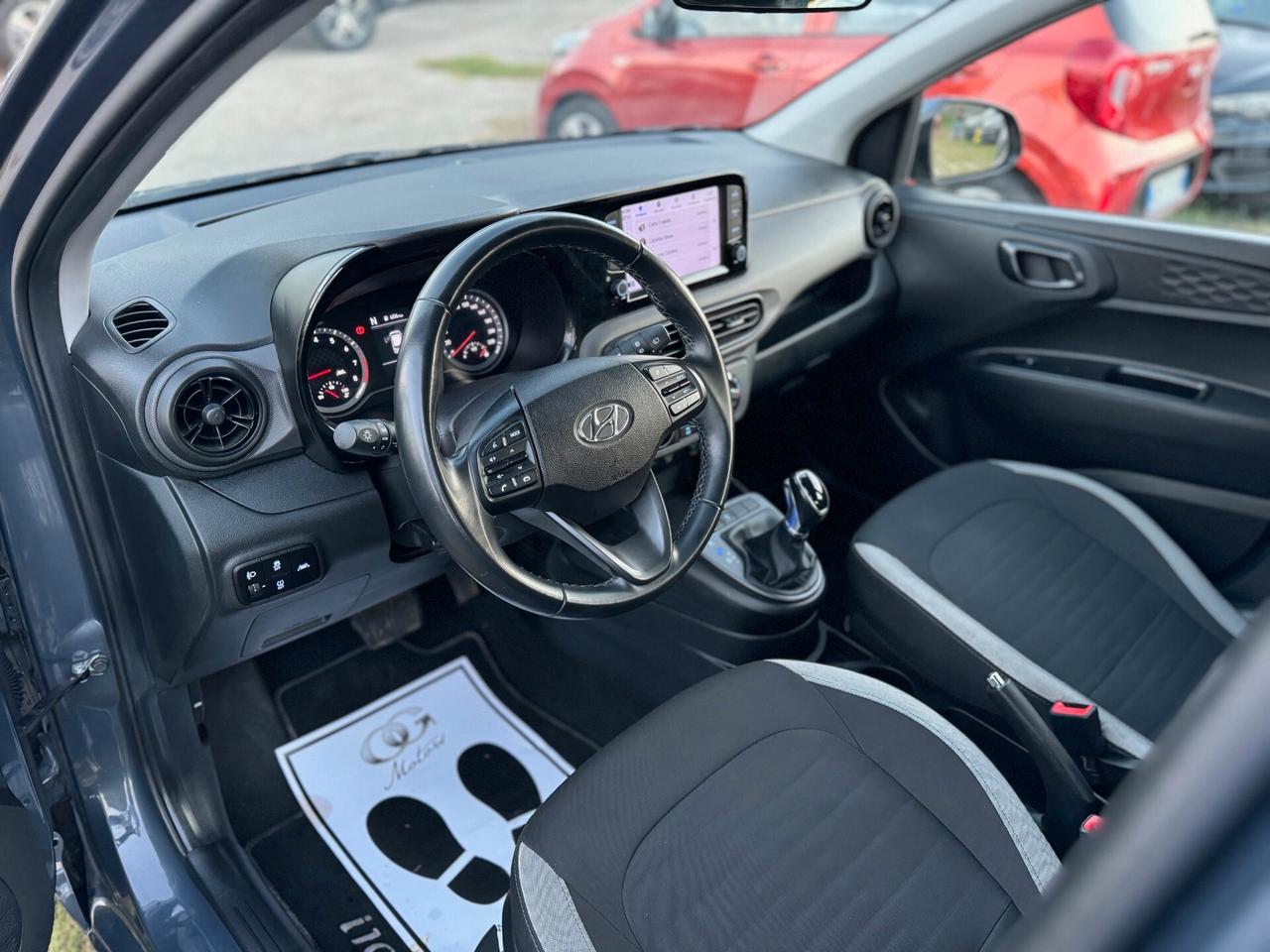 Hyundai i10 1.0 Automatica Tech Connect Pack