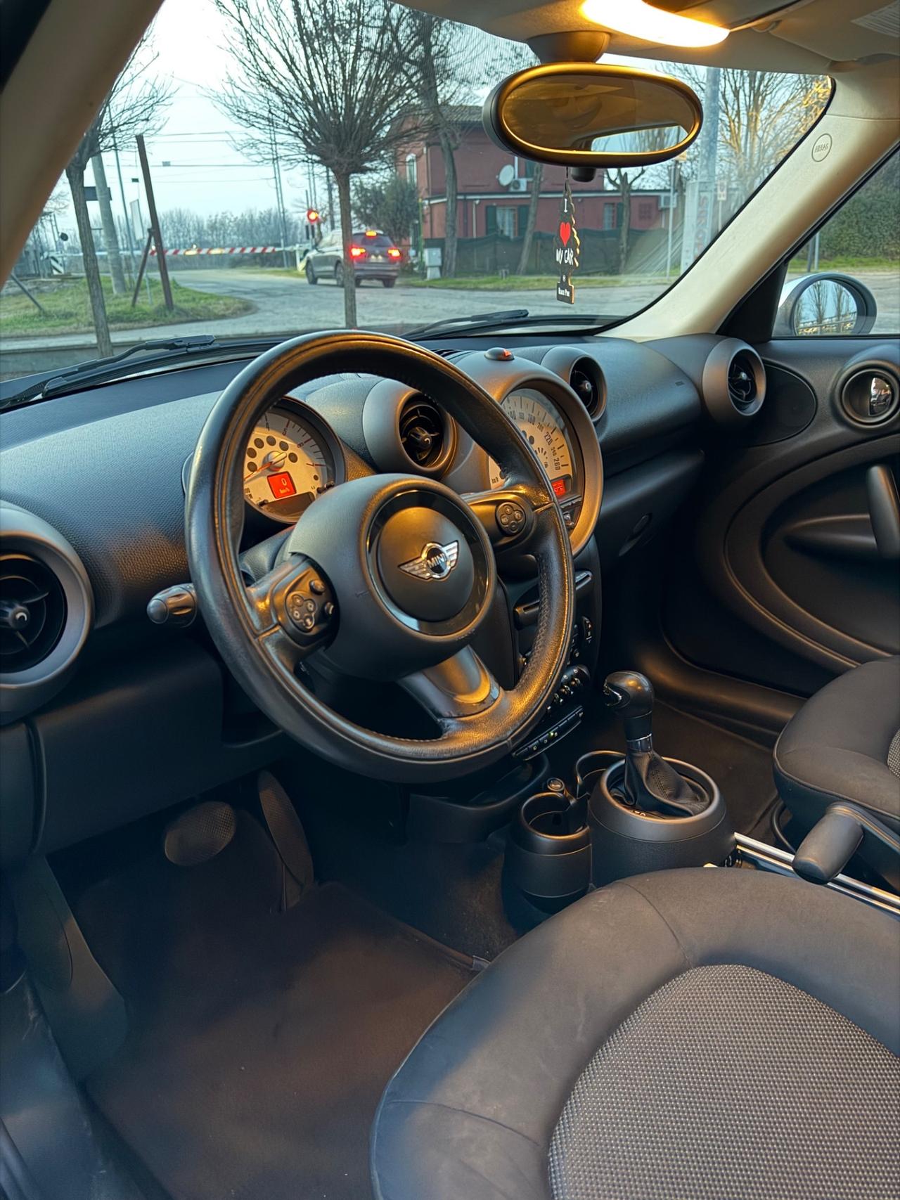 Mini Cooper Countryman 2.0 D Automatica