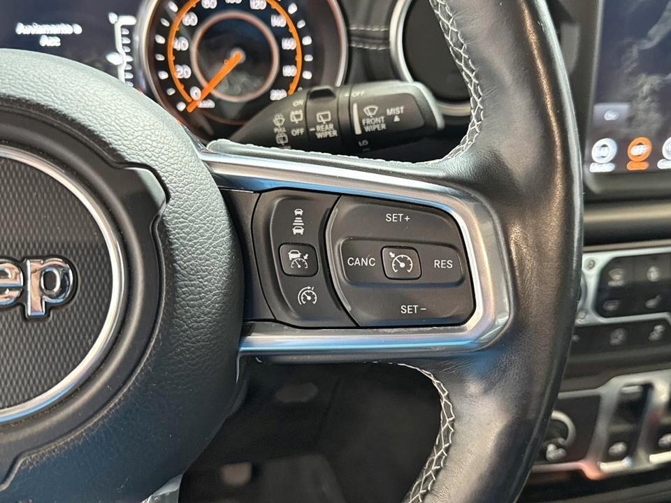 Jeep Wrangler 2.0T Sahara Auto 4WD