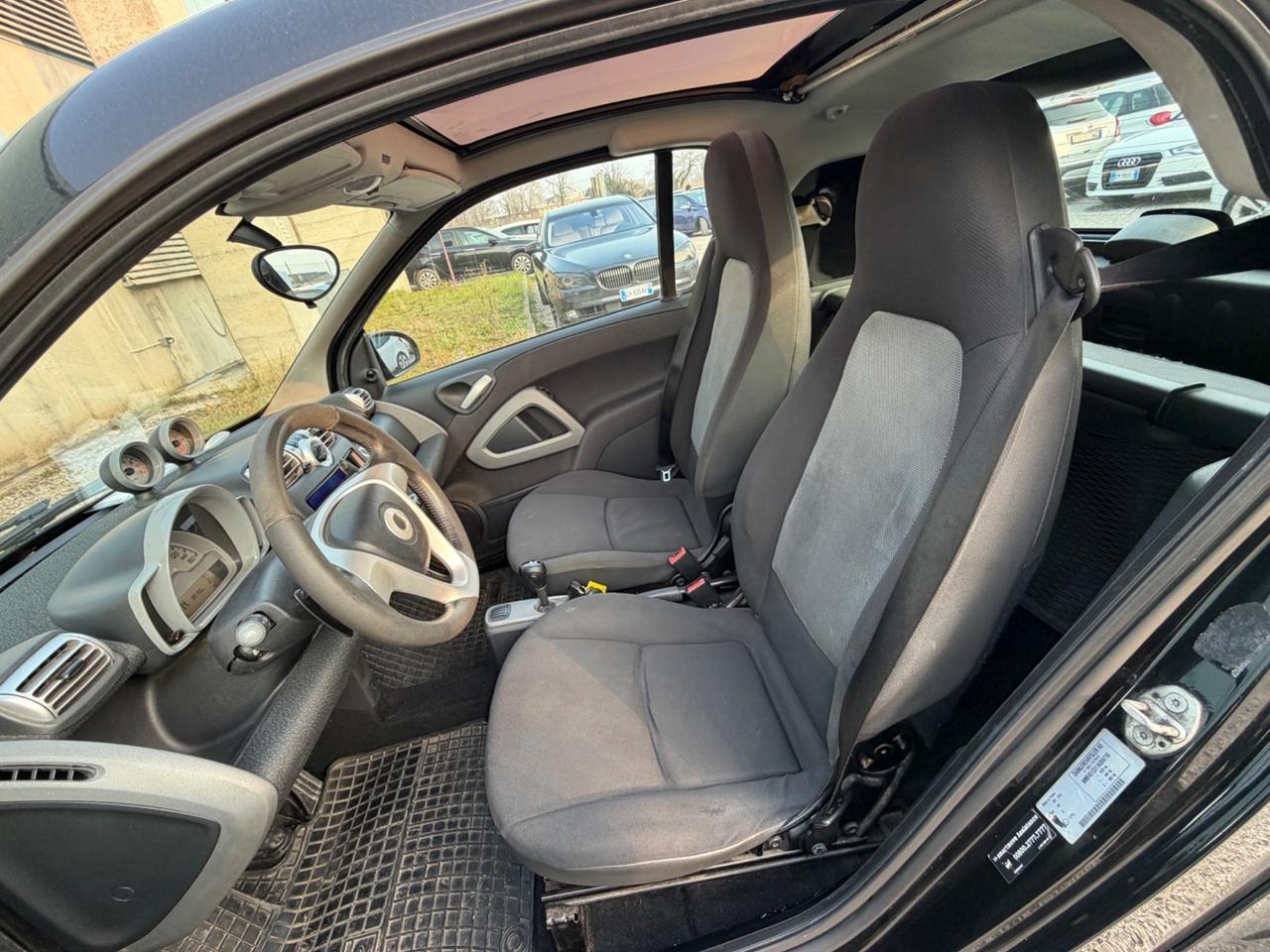 Smart ForTwo 1000 52 kW coupé pure