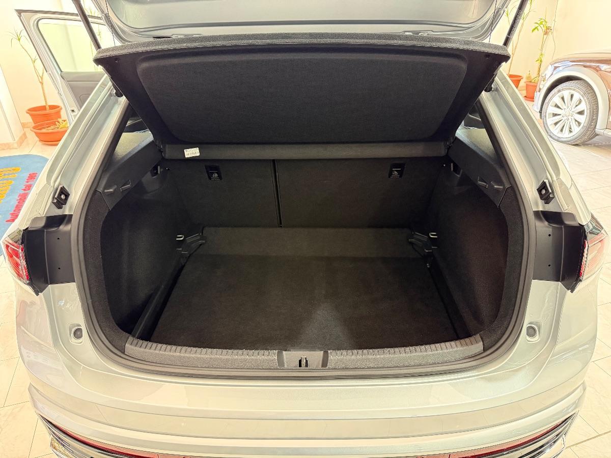 Volkswagen Taigo 1.0 Tsi 115 C.V. R-Line Tetto APRIBILE/PANORAMICO