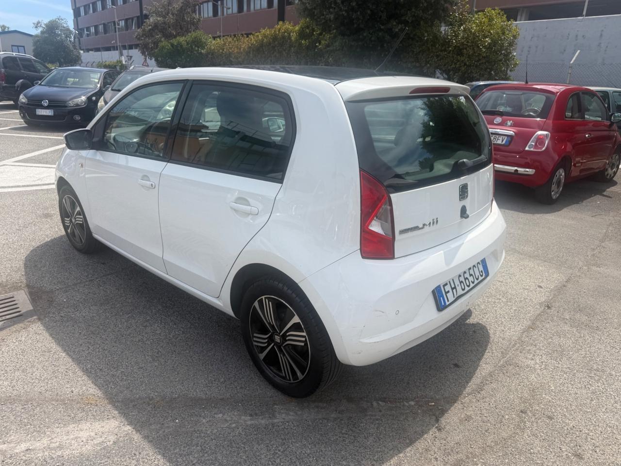 Seat Mii 1.0 68 CV 5 porte by Cosmopolitan Ecofuel