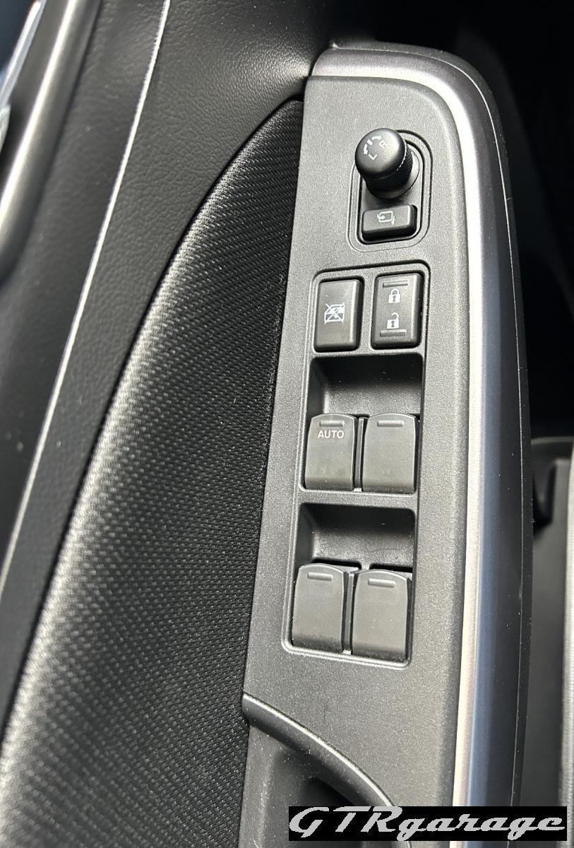 SUZUKI - Swift - 1.2 Hybrid CVT Top