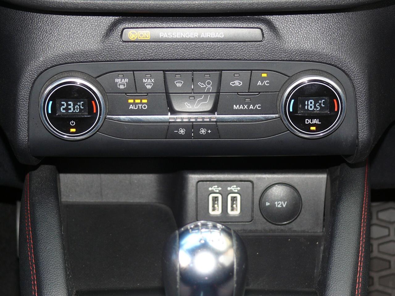 Ford Kuga ST-Line (M1253)