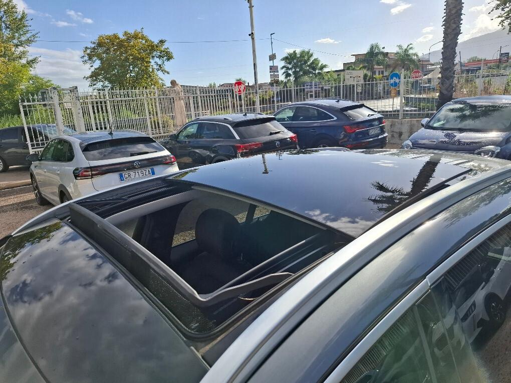 MERCEDES-BENZ GLC 220D 4MATIC PREMIUM AMG