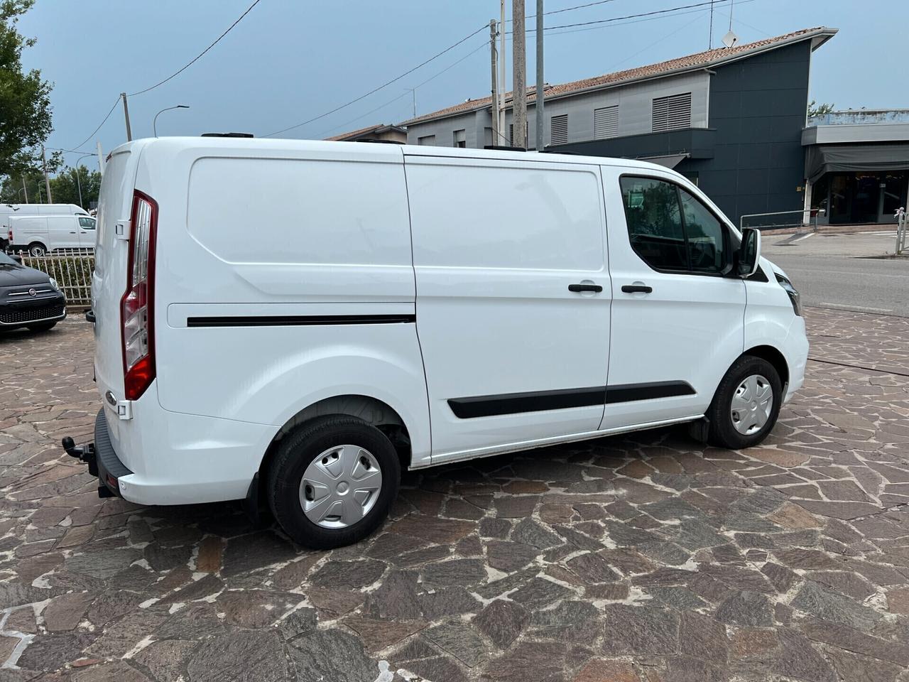 Ford Transit Custom 2.0 TDCi 130 PC Trend