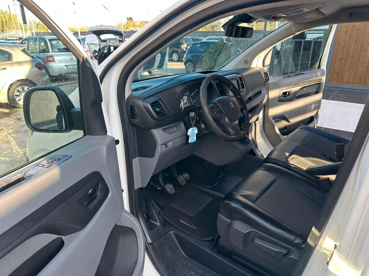 Peugeot Expert BlueHDi 115 S&S PC-TN Furgone Pro Compact