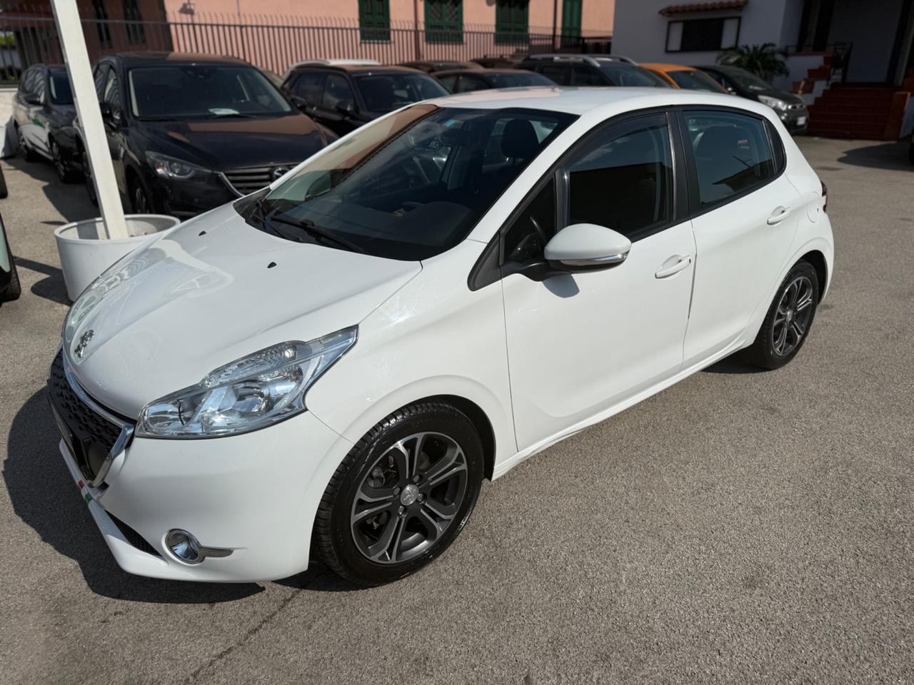 Peugeot 208 1.6 e-HDi 92 CV Stop&Start 5 porte Allure