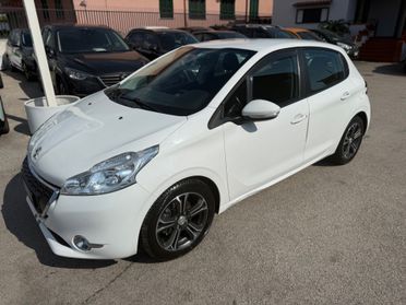 Peugeot 208 1.6 e-HDi 92 CV Stop&Start 5 porte Allure
