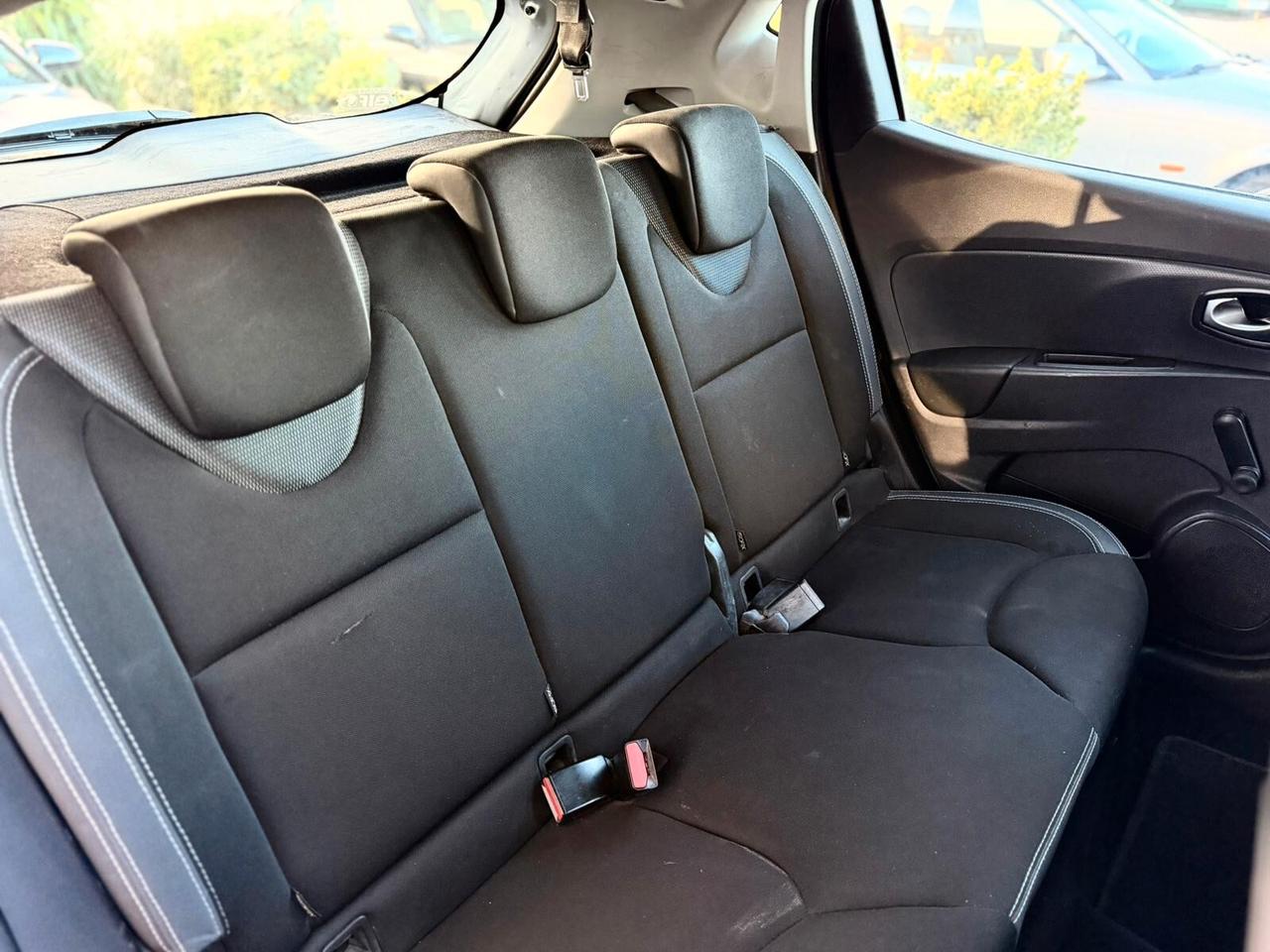 Renault Clio dCi 8V 75 CV Start&Stop 5 porte Energy Duel