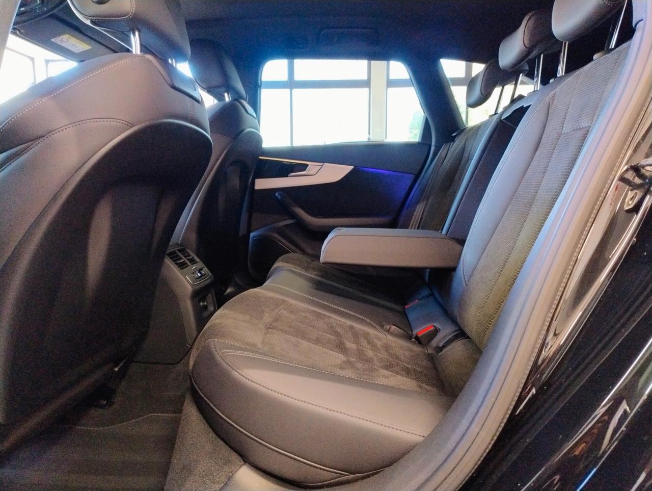 AUDI A4 40 TDI quattro S tronic S LINE B&O VIRTUAL AMBIENT MATRIX