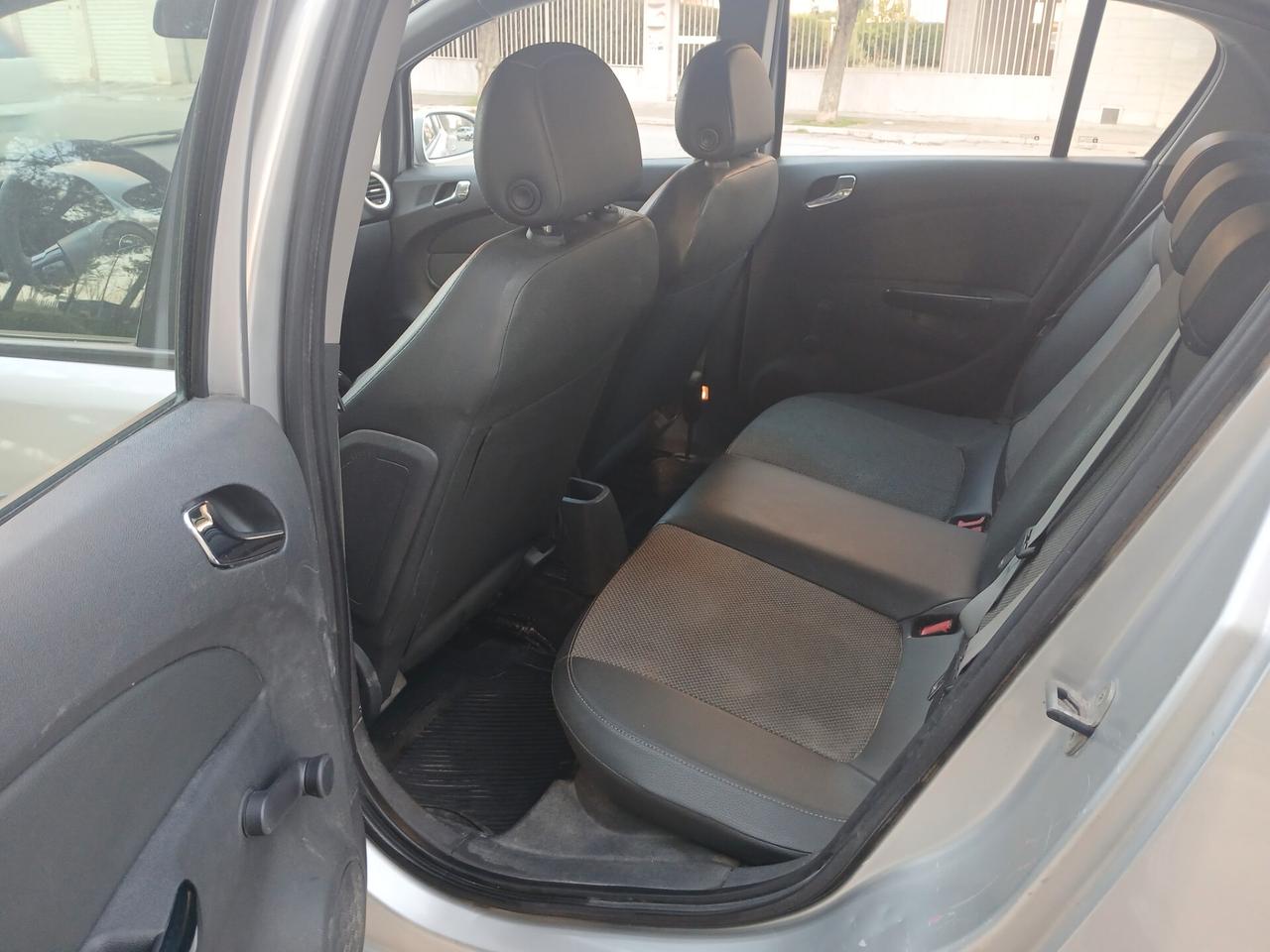 Opel Corsa 1.3 CDTI 90CV 5 porte Cosmo