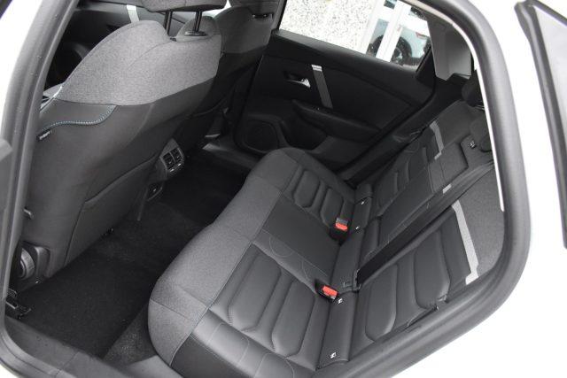 CITROEN C4 PureTech 130 S&S Shine