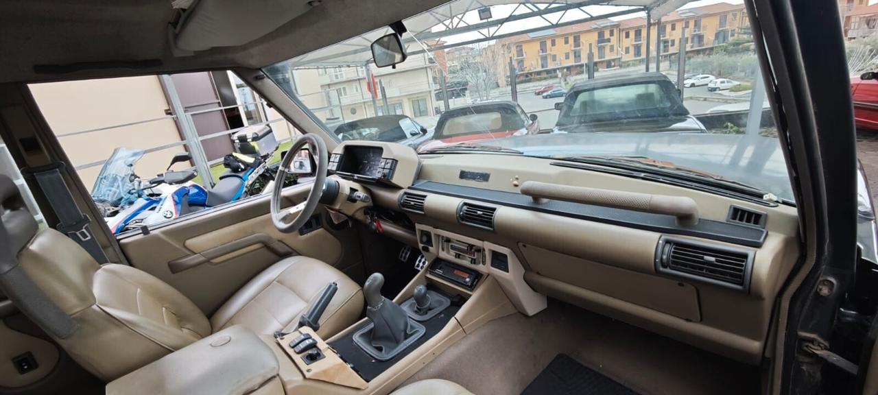 Land Rover Discovery 3.5i V8 5 porte