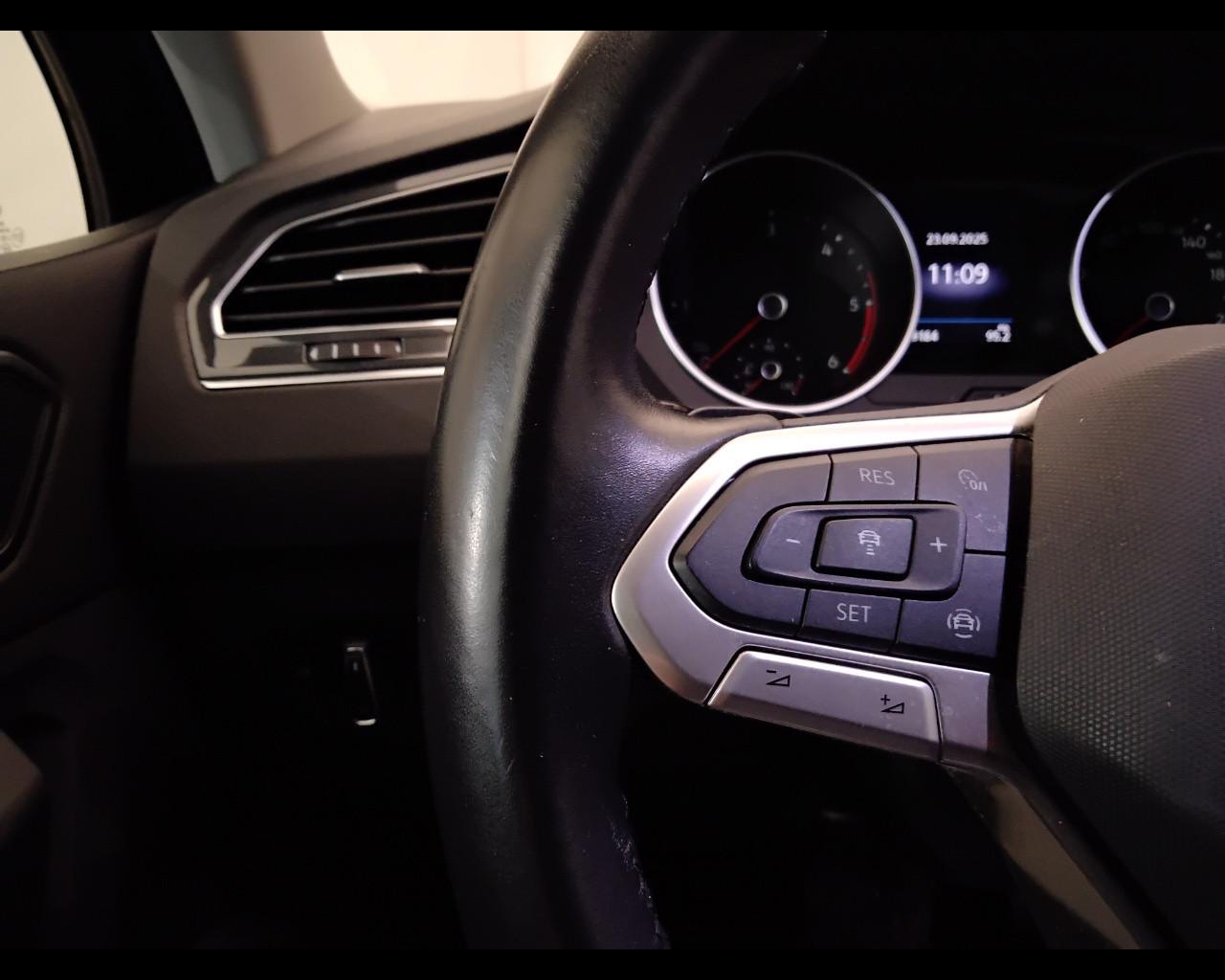VOLKSWAGEN Tiguan II 2021 - Tiguan 2.0 tdi Life 150cv dsg
