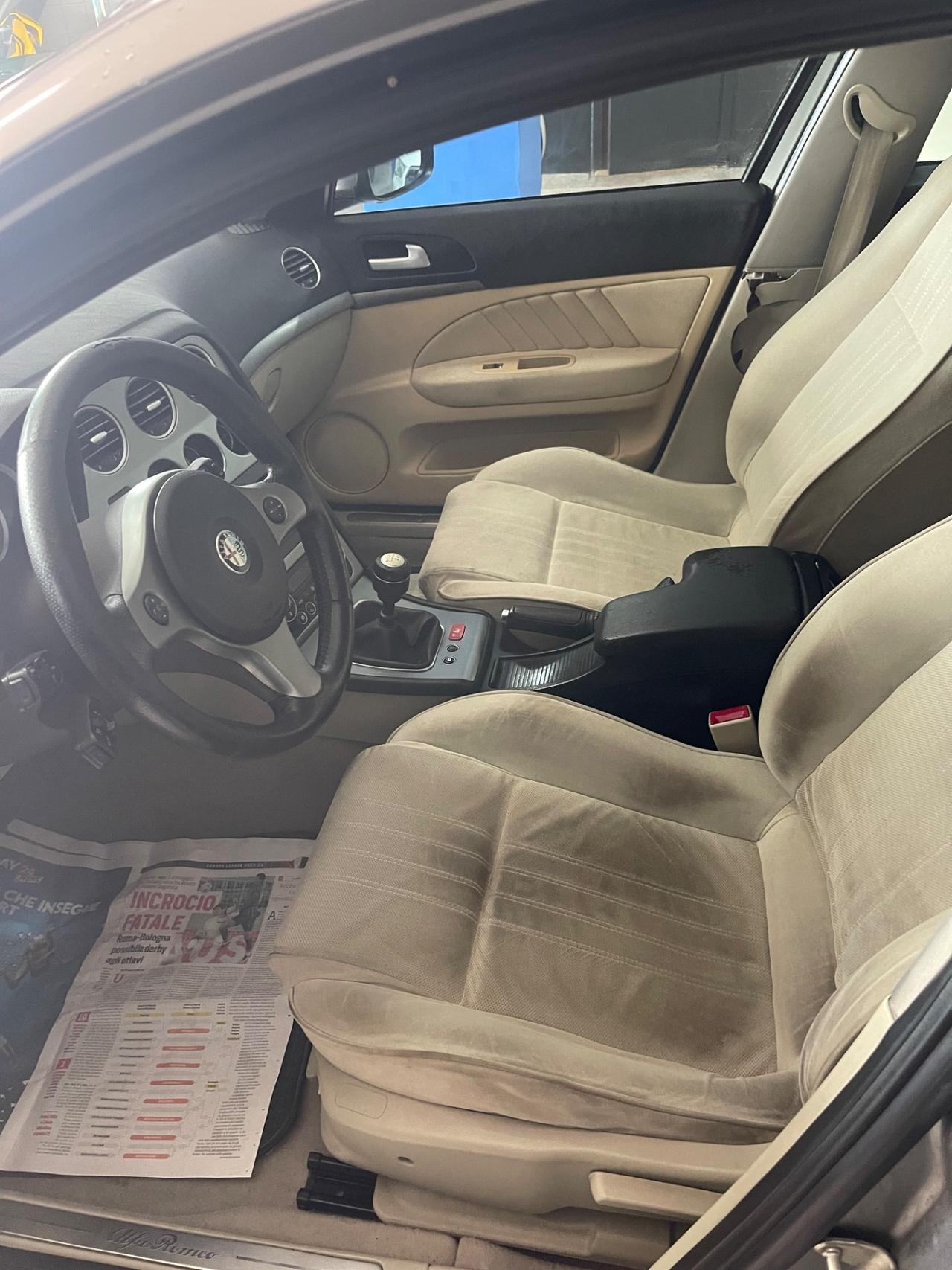 Alfa Romeo 159 1.9 JTDm Sportwagon