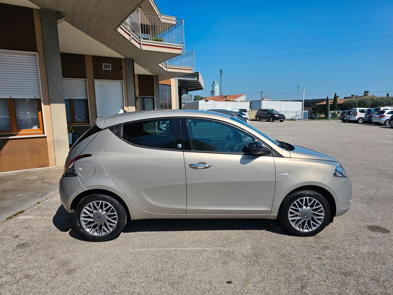 Lancia Ypsilon 1.2 69 CV 5 porte GPL Ecochic
