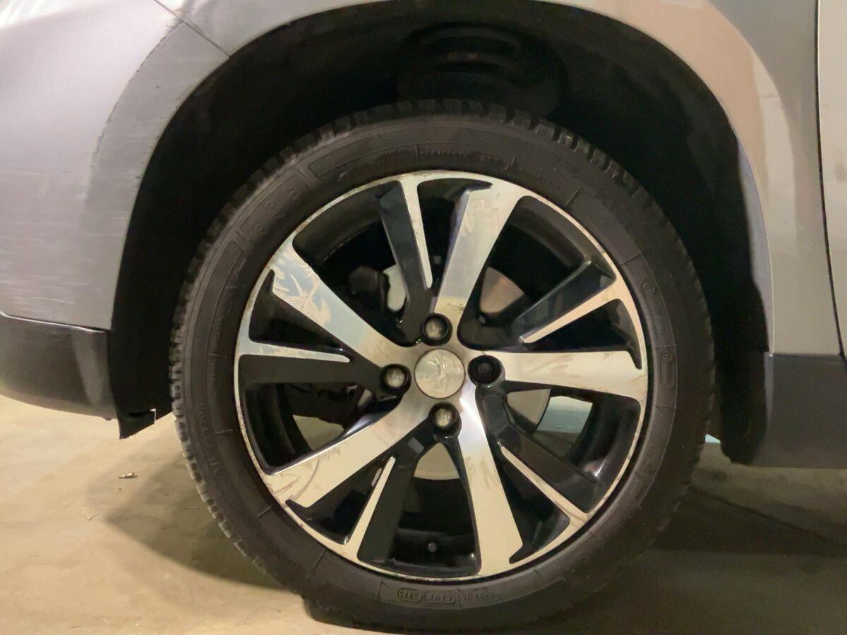 Peugeot 2008 1.6 e-HDi 115 CV Stop&Start Allure