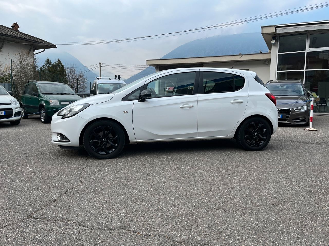 Opel Corsa 1.4 90CV 5 porte Cosmo