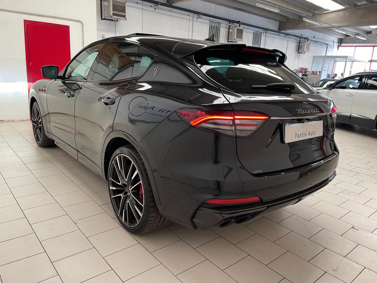 Maserati Levante Trofeo 3.8 V8 580cv auto-LEGGI SOTTO