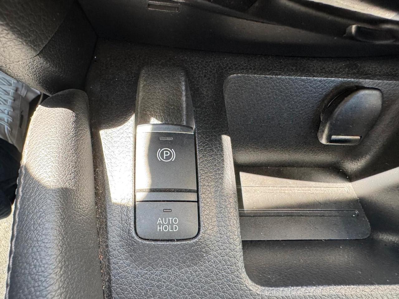 Nissan Qashqai 1.7 dCi 150 CV 4WD Business