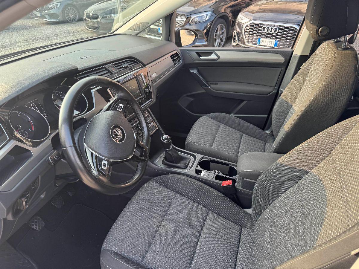 VOLKSWAGEN - Touran - 1.6 TDI Comfortline BMT