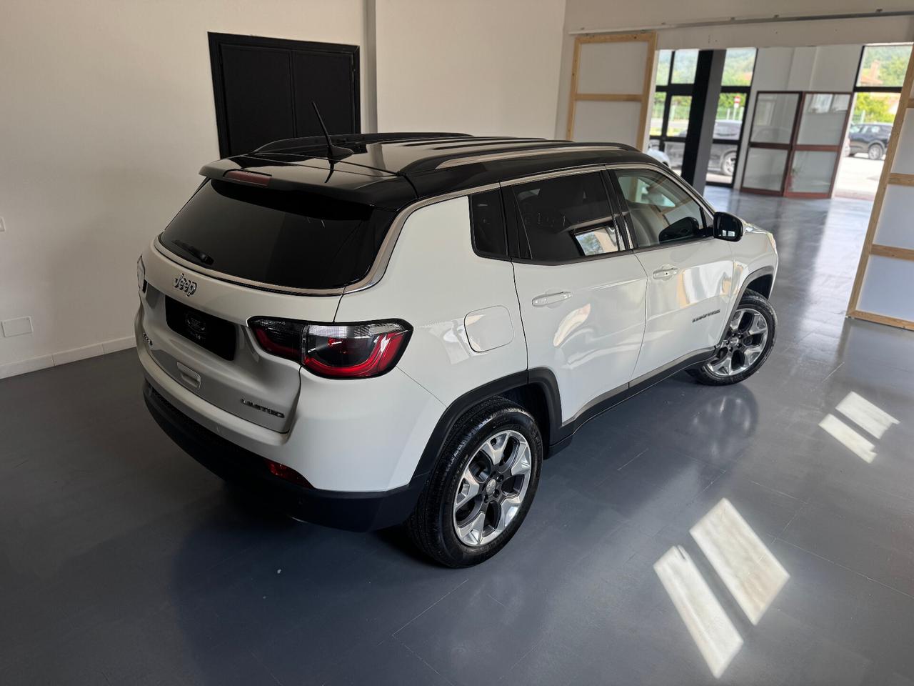Jeep Compass 2.0 Mjet II 4WD Limited - 2018