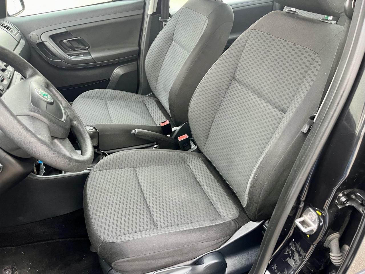 Skoda Roomster 1.2benz 2013 155.000km perfetta per neopatentati