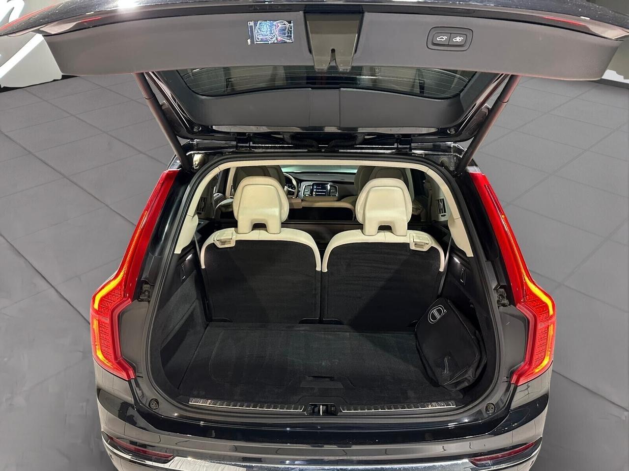 Volvo XC90 B5 (d) AWD Geartronic 7 posti Inscription