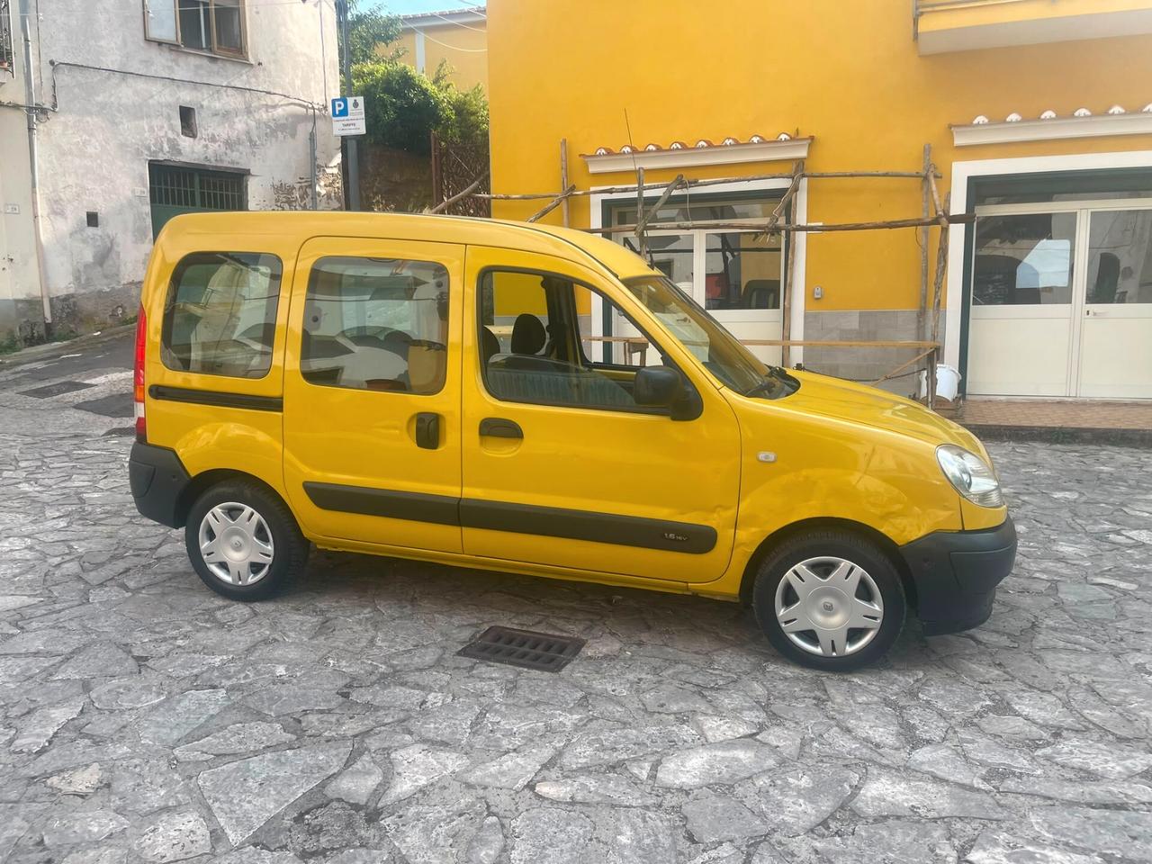 Renault Kangoo 1.6 16V 5p. BenzMet. Confort