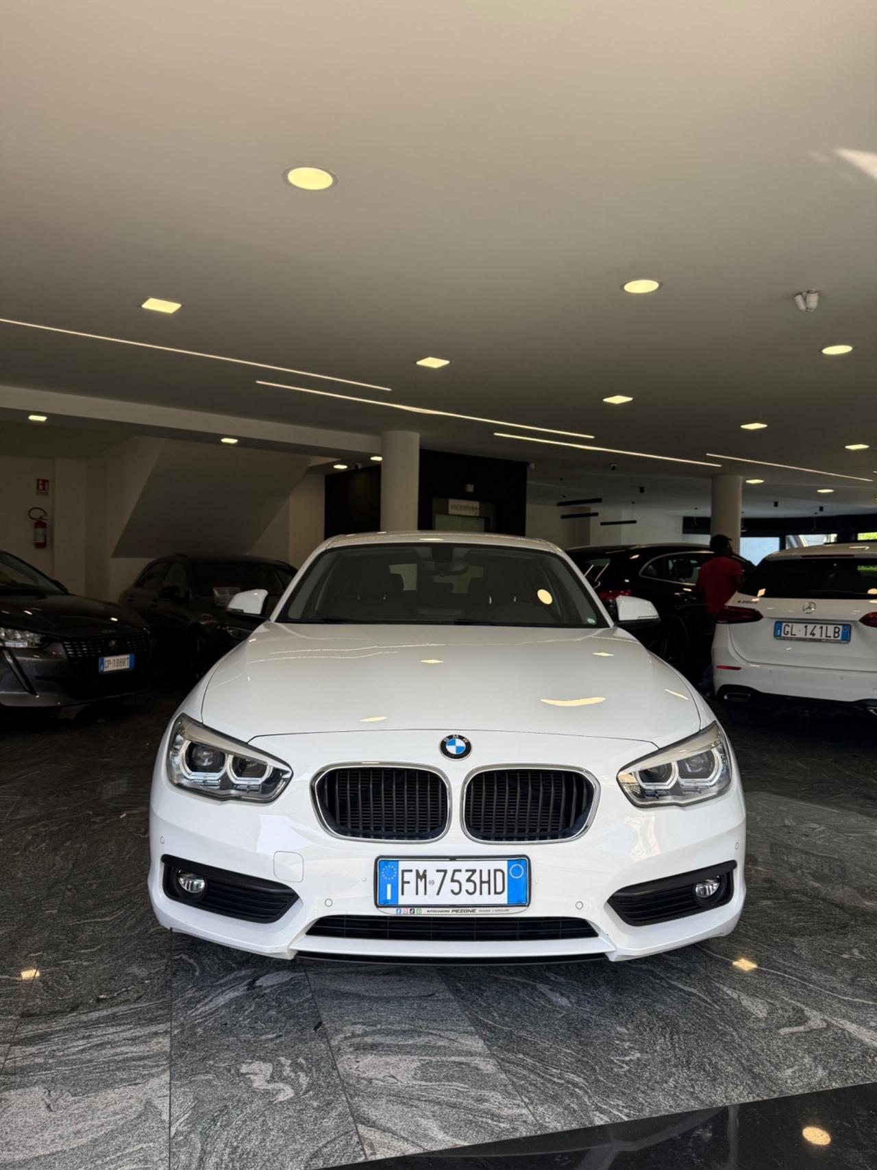 Bmw 116 116d 5p. Business