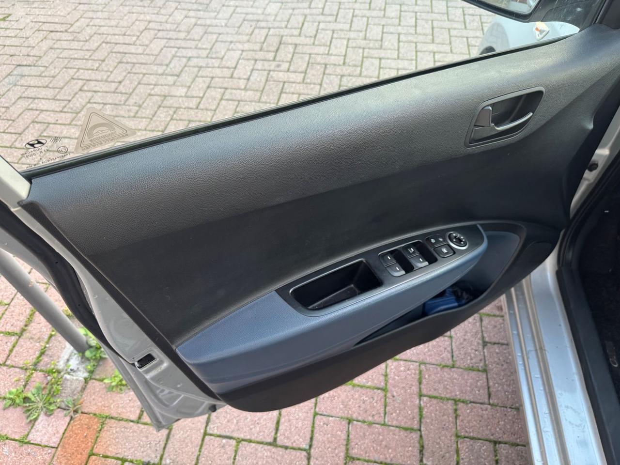 Hyundai i10 Sound Edition 1.0 LPG #9545