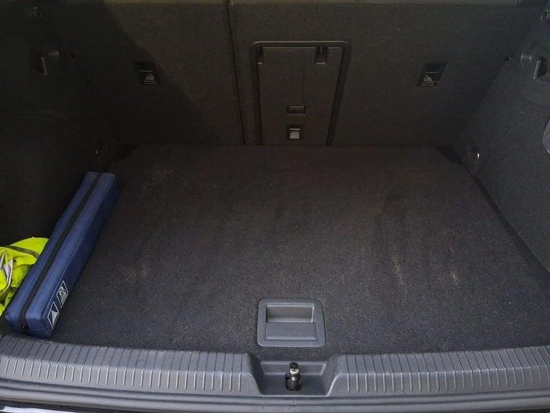 Volkswagen Golf Golf 1.5 etsi evo Life 130cv dsg